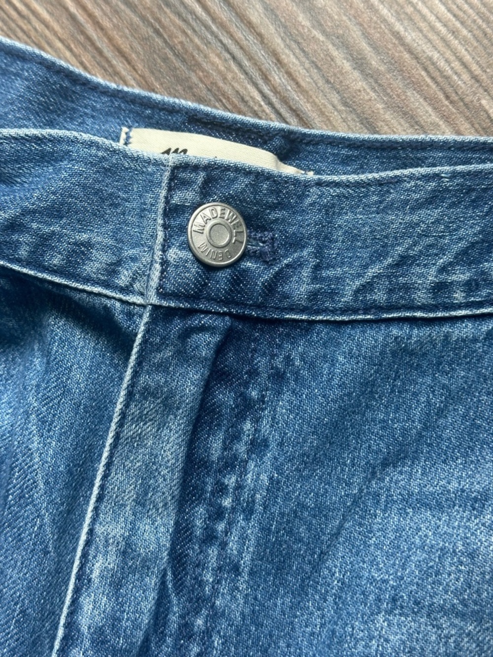 Madewell Relaxed Boyfriend Jeans in Medium Blue - Picture 6 of 12